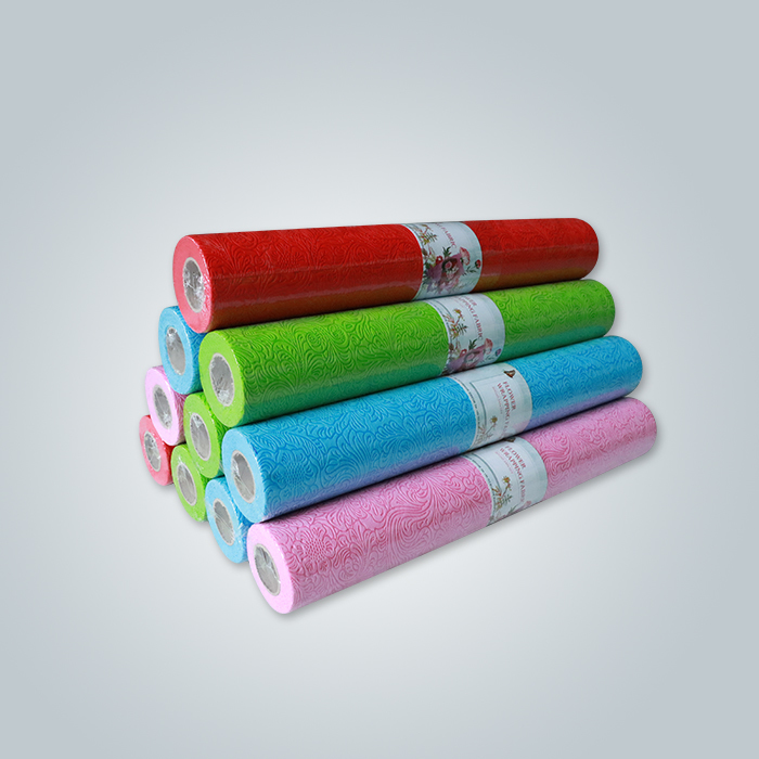Модный дизайн 50 Gsm Цветочная упаковка нетканых материалов на рынке ОАЭ
