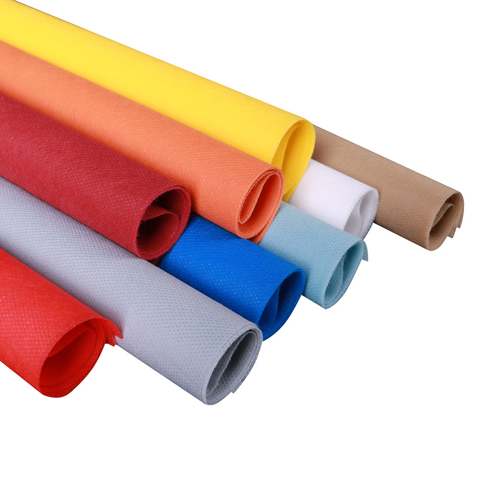 video-European market PP non woven tablecloth roll in various colors-rayson nonwoven-img