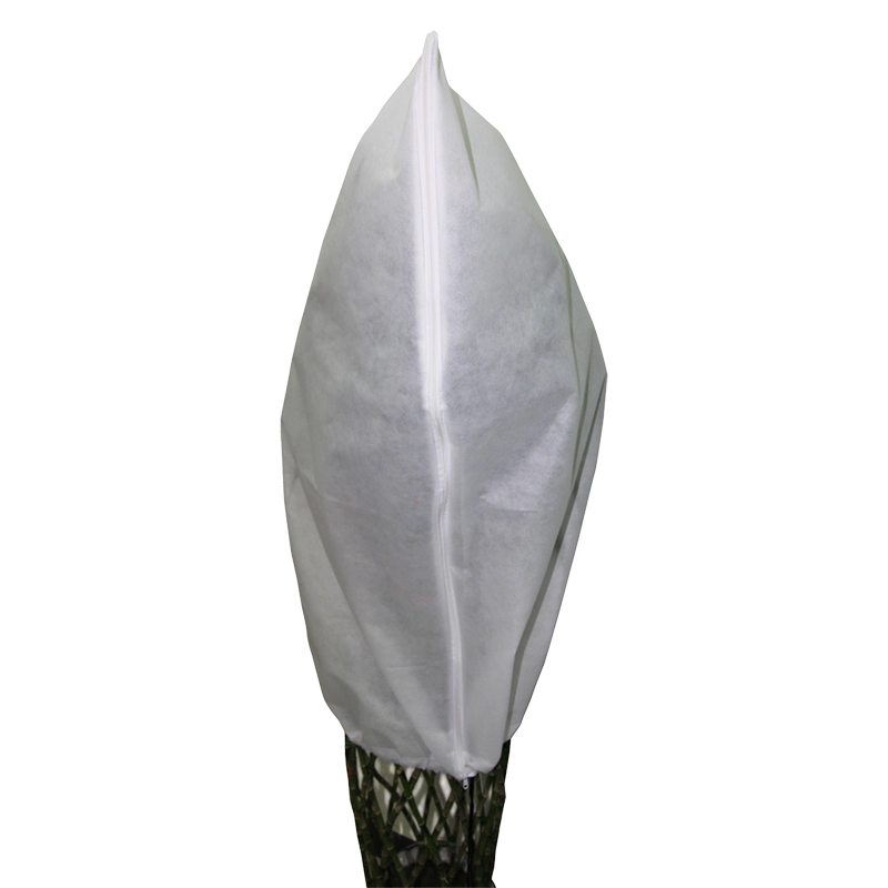 product-Air permeable PP spunbond non woven frost protection blanker plant cover fabric-rayson nonw-3